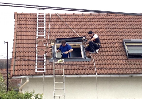 Pose et réparation de Velux 33